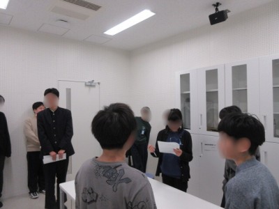 06074a0d-c163-45f3-9c57-2952f5ddd7f3