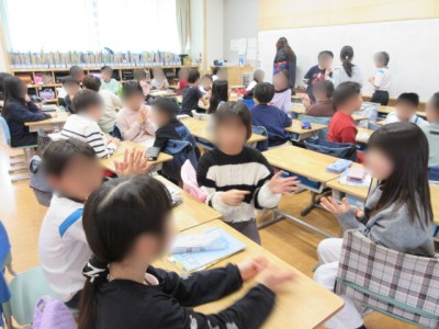 c02d4075-8d35-4de4-8792-293a6389928b